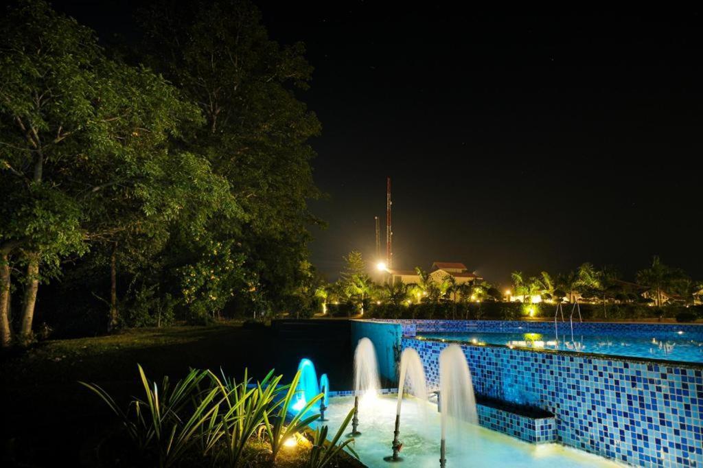 5 Senses Corbett Richness Luxuries Resort ! Destination Wedding & Corporate Events Rāmnagar Extérieur photo